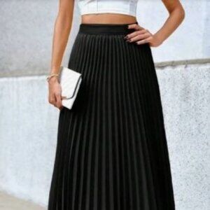 Ann Taylor Pleated Midi Skirt, 6P